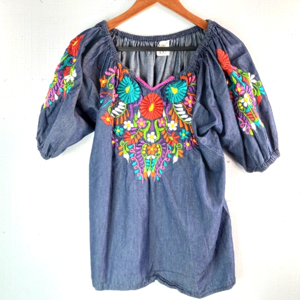 QC L Mexican Embroidered Peasant Top in Denim